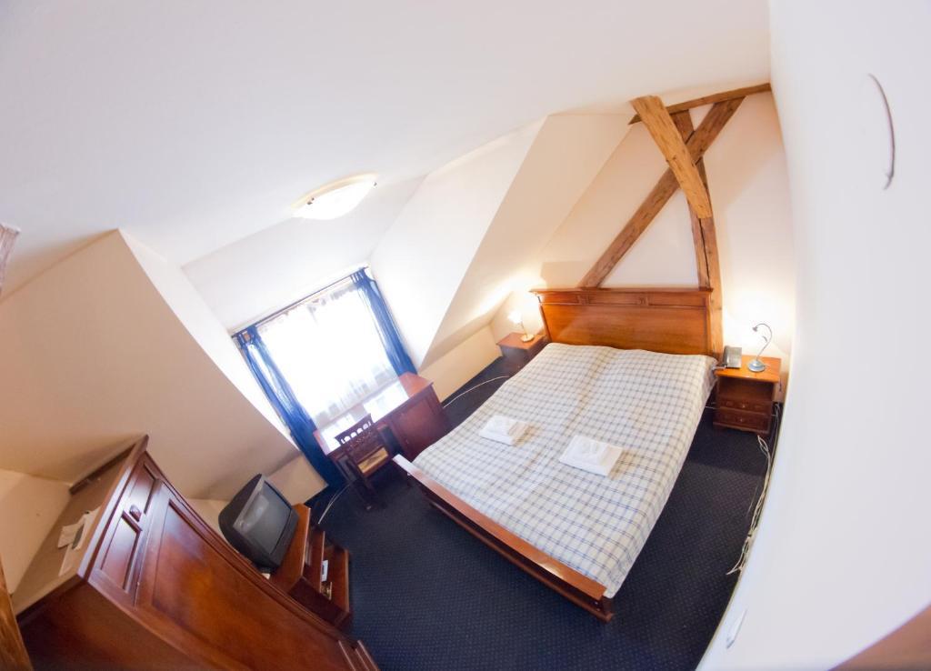 Hotel Atrium ニトラ エクステリア 写真
